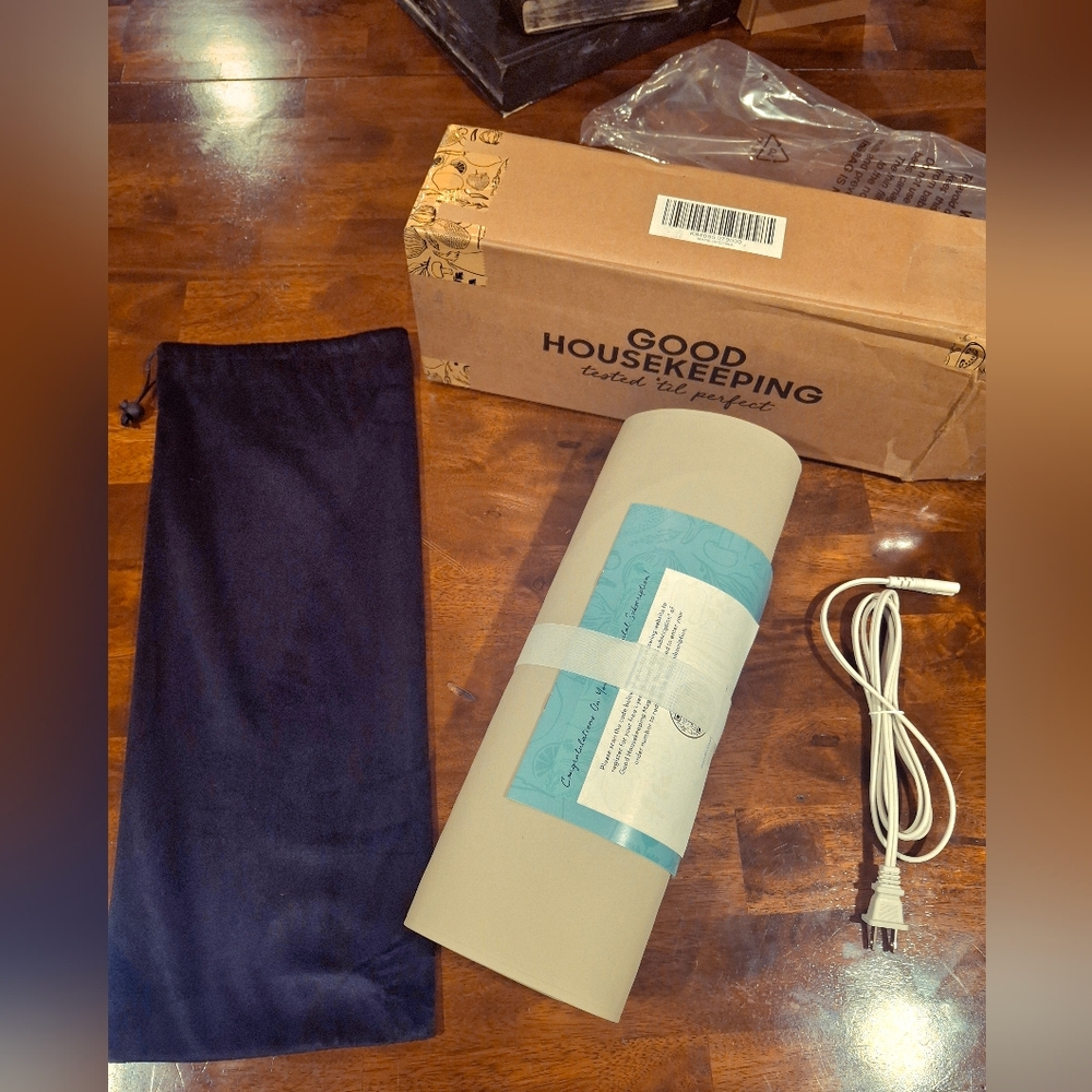 Good Housekeeping Grey Food Large Warming  Mat *** BRAND NEW *** - Picture 2 of 15